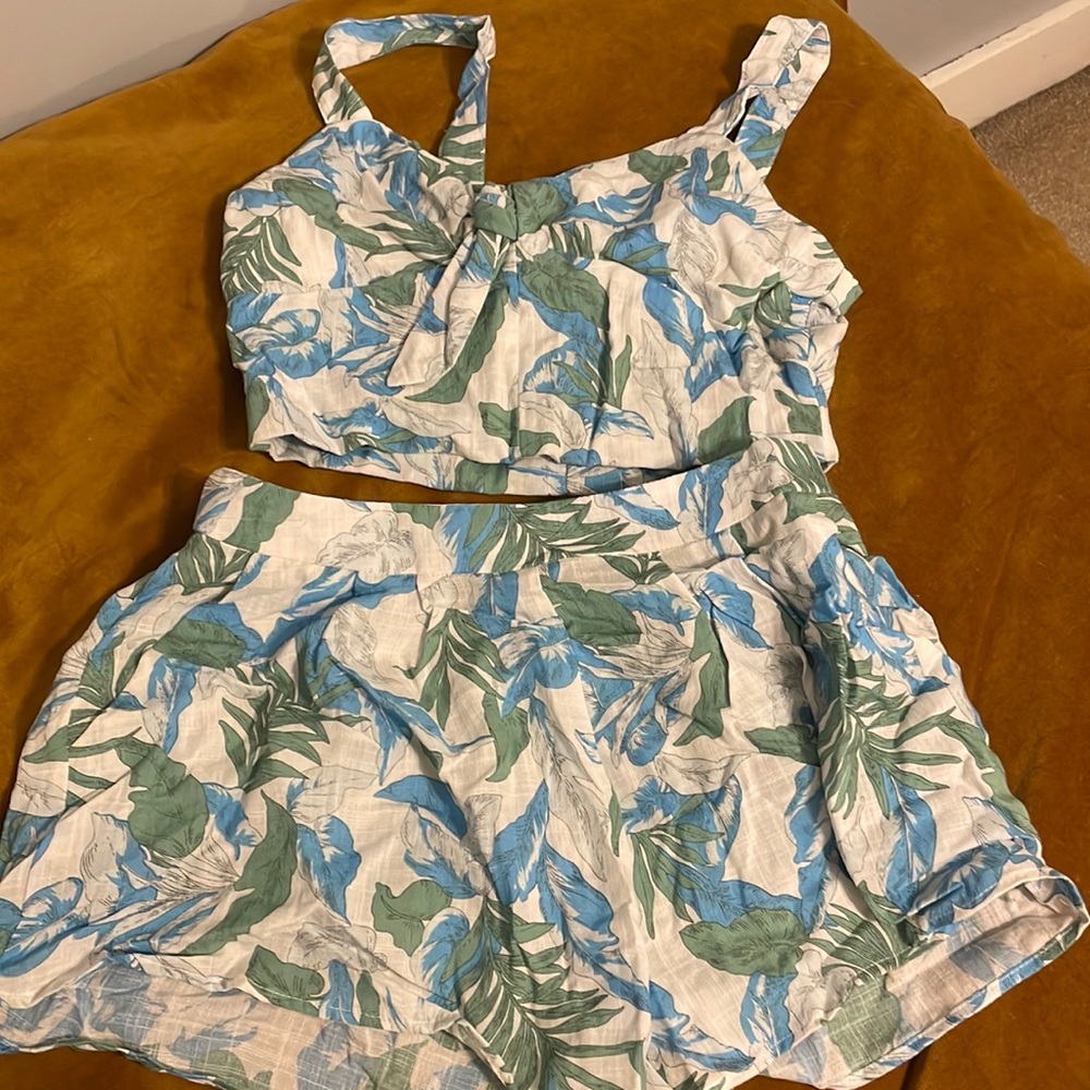 Floral matching set